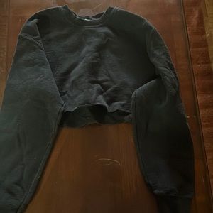 Cropped black long sleeve sweater